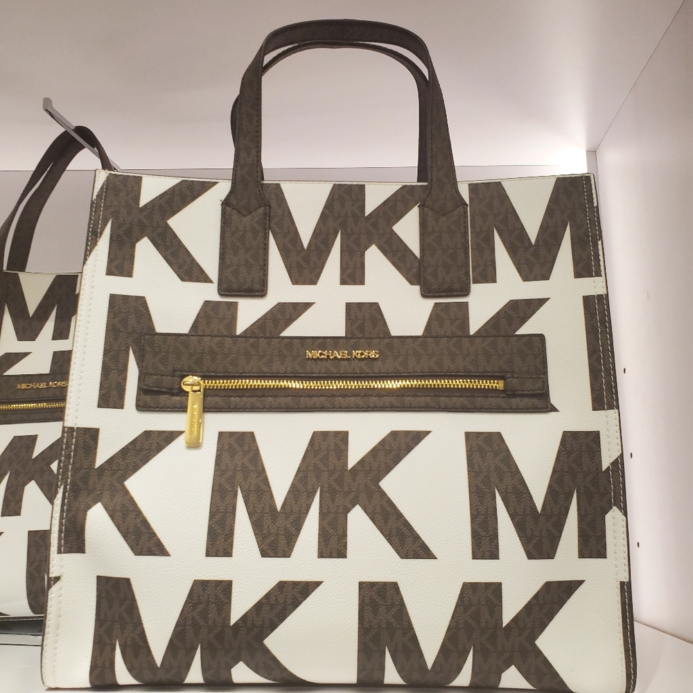 NWT Michael Kors Kenley Large Monogram Tote